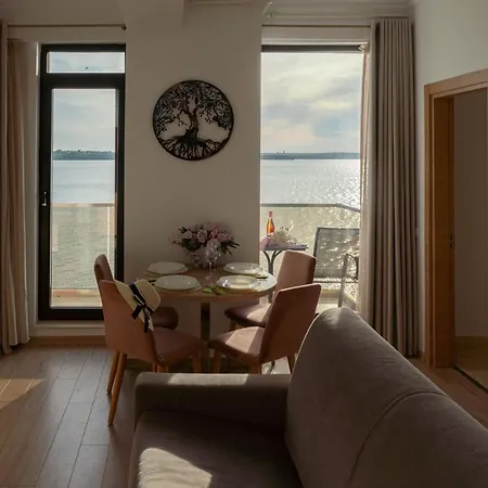 Le Bonheur * Mamaia