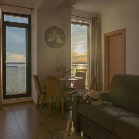 Apartment Le Bonheur *